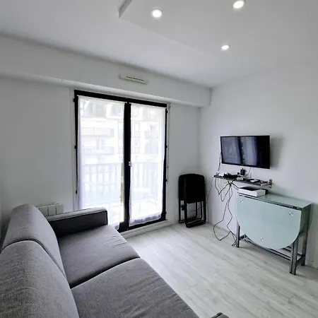 T2 With Balcony Which Is Close To The Of * Cabourg