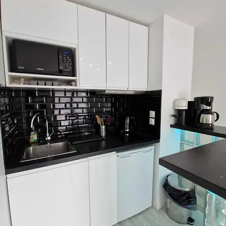 Apartamento T2 With Balcony Which Is Close To The Of *